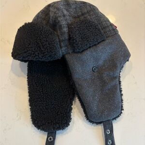 Levi's Gray and Black Winter Trapper Hat